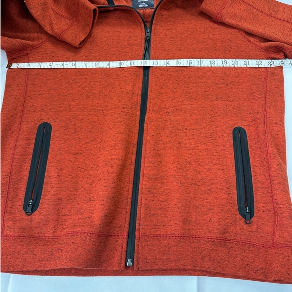 American Eagle Outfitters Red Zip Up Sweater - Picture 5 of 5